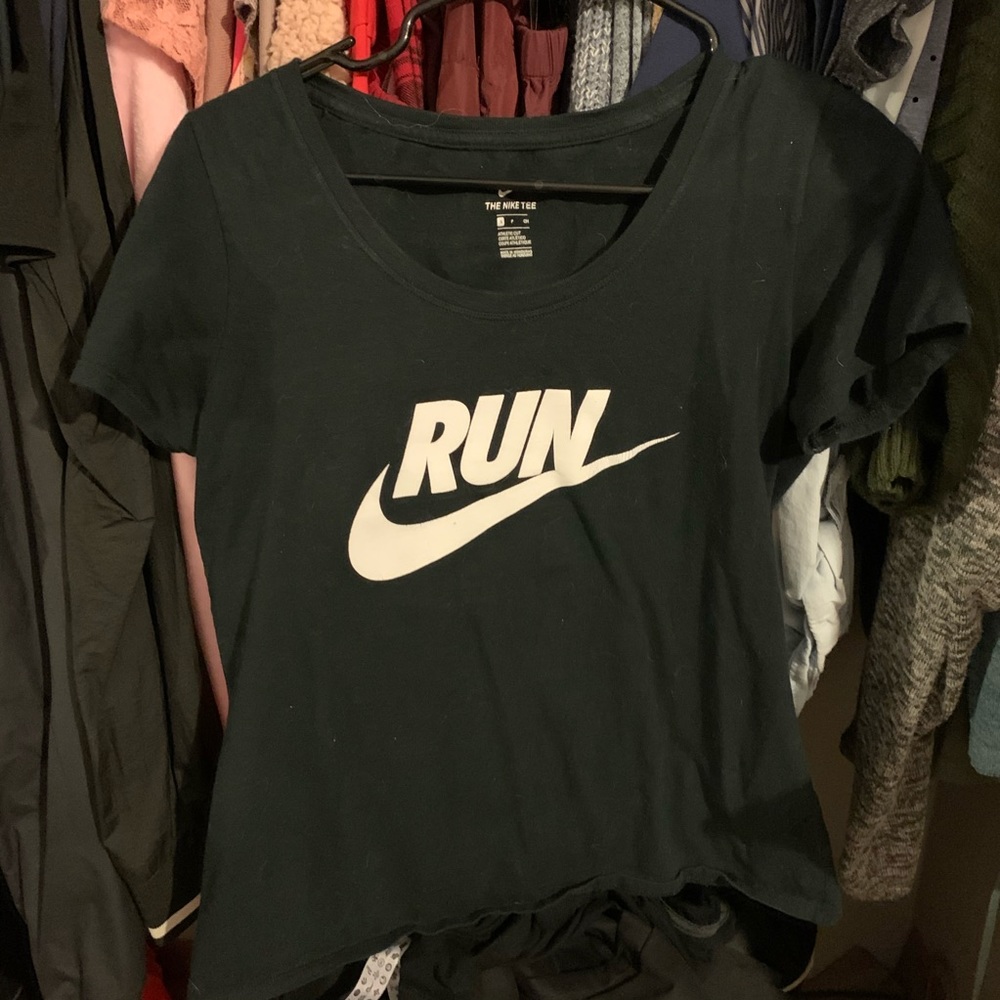 Nike tee